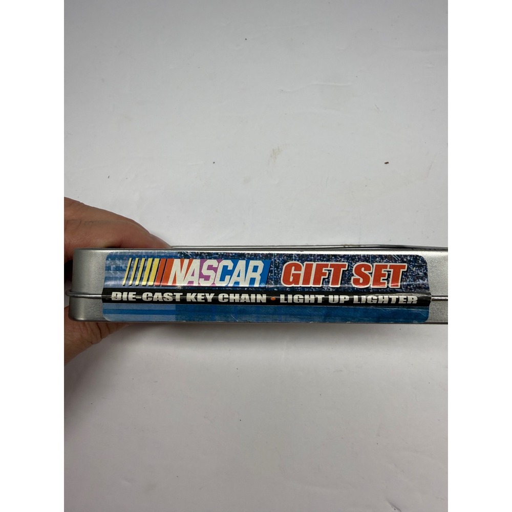 Dale Earnhardt Jr NASCAR #8 Die Cast Keychain and Light Up Lighter Gift Set Tin - Picture 5 of 5